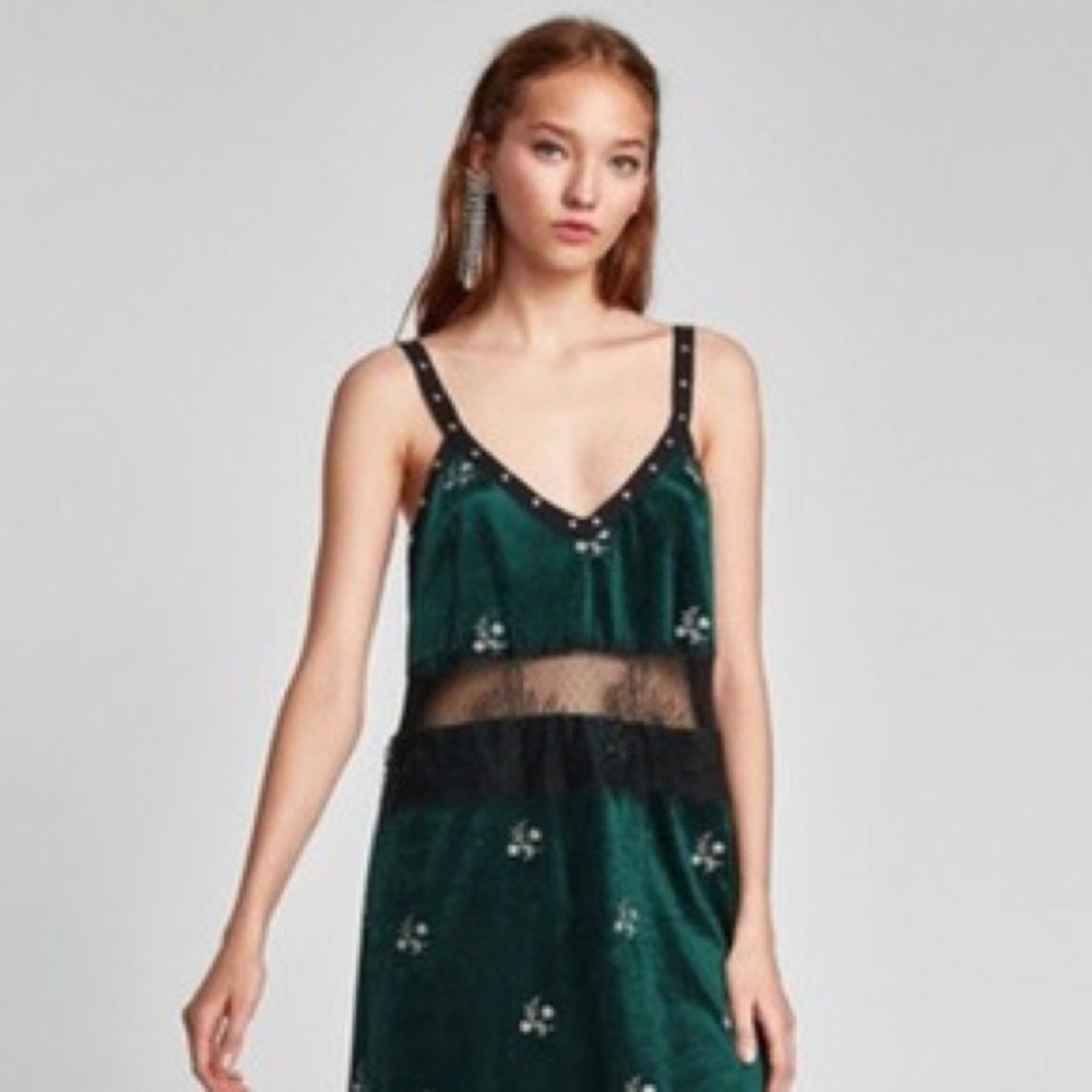 Zara women’s mini dress Green delicate crushed velvet black lace silver studding